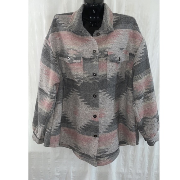 Brand New Aztec Print Shacket, Size Medium - Picture 9 of 12